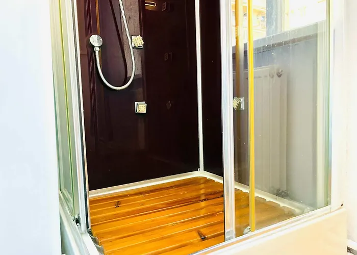 Διαμέρισμα Joy Unirii 2 *