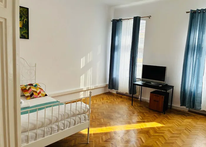 Διαμέρισμα Joy Unirii 2 *